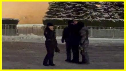 На Червоній площі невідомий скандував "Слава Україні" 