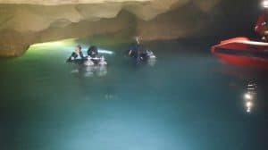 Amateur diver survives in underwater cave
