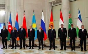 Реакція соцмереж на новину про 9 перснів