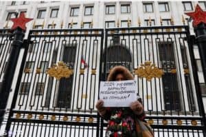 Wives of Russian conscripts came to a rally in Moscow