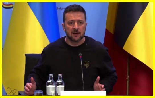 Putin will get a standing ovation