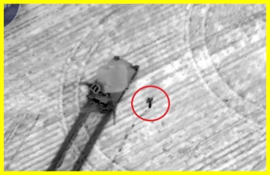 The crew of a Russian tank abandoned their comrade