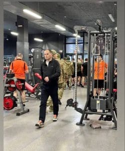 У тренажерний зал в Ужгороді завітали працівники ТЦК