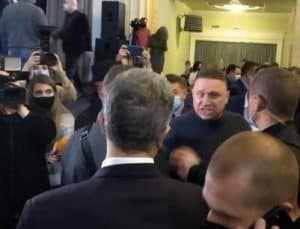 Колишній боєць АТО посварився з Порошенком