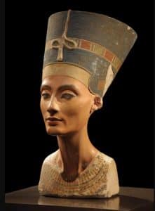 Гробниця Нефертіті