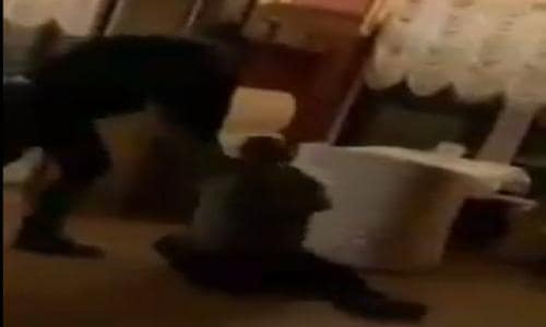 Представник омбудсмена Лисянський побив літнього охоронця