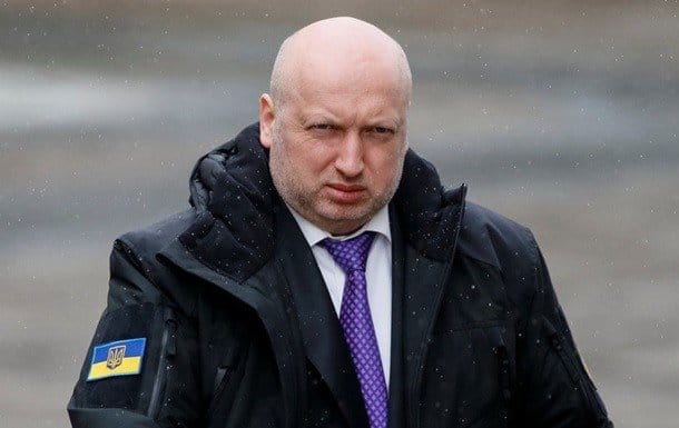 К. Пастор повертається