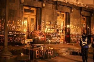 Ночные столкновения с полицией в Киеве