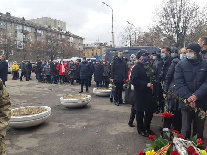 Володимир Зеленський прибув на панахиду по покійному Олександру Дегтярьову Володимир Зеленський прибув на панахиду по покійному Олександру Дегтярьову