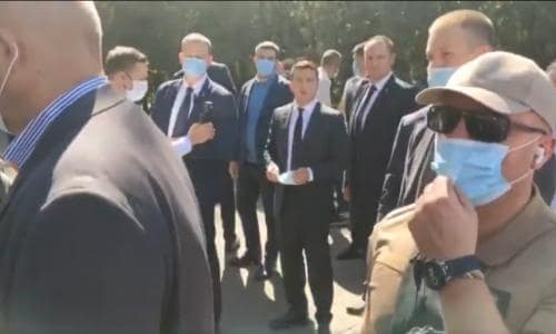 Активісти Шарія, в Одесі намагаючись завадити виступу Володимира Зеленського